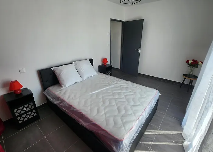 La Les Terrasses Du Canal Villa *